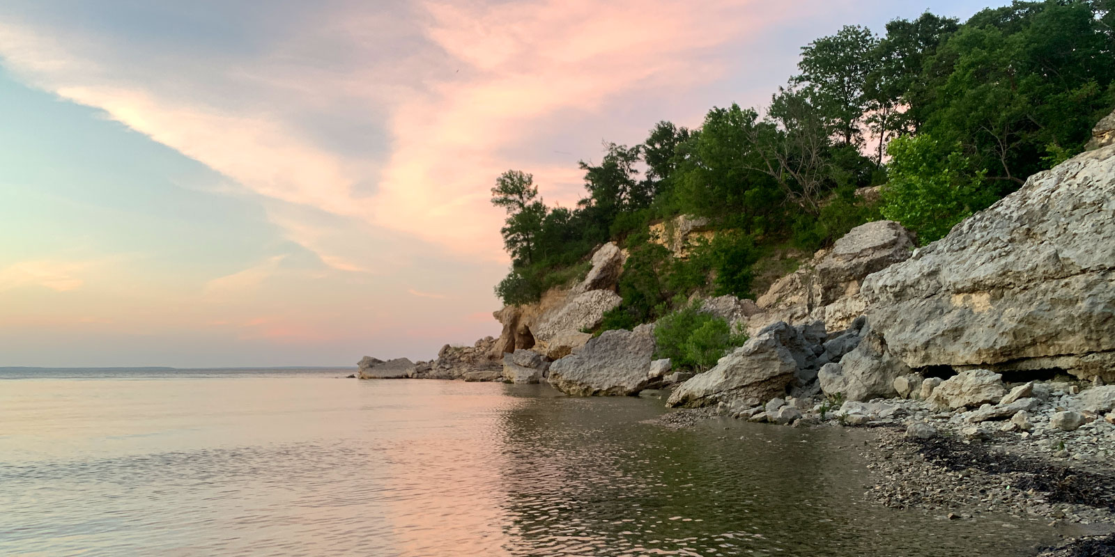 Eisenhower State Park cliffs overlooking Lake Texoma